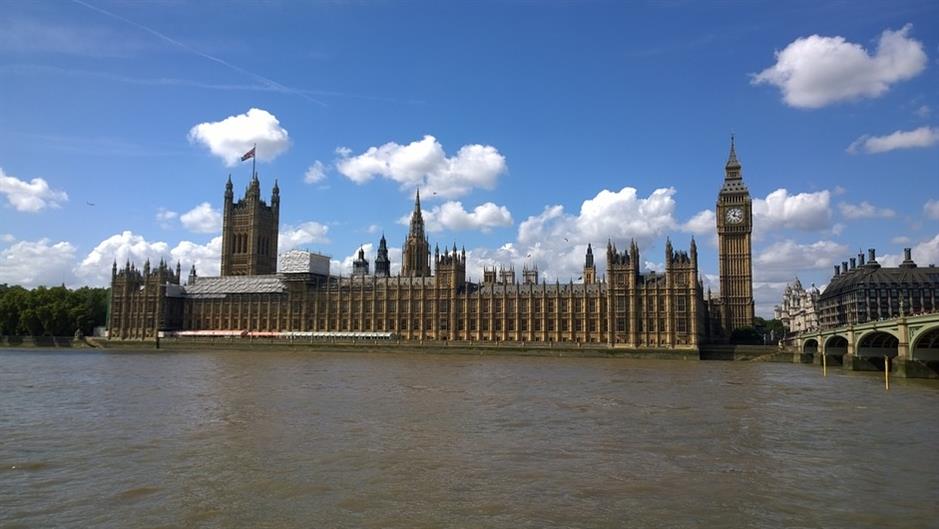 uk-parliament-1203181_960_720
