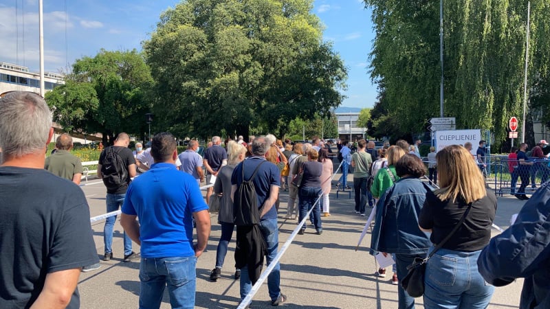 velesajam, cijepljenje