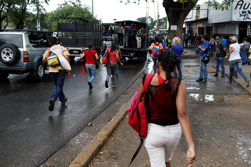 VENECUELA Javni prevoz Foto Reuters MARCO BELLO (13)