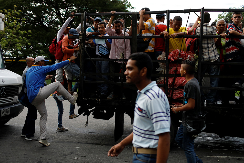 VENECUELA Javni prevoz Foto Reuters MARCO BELLO (6)
