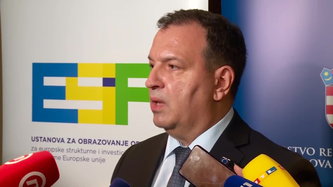 Vili Beroš: "Nećemo zatvarati granice, ali ćemo smanjiti broj ulaznih točaka"