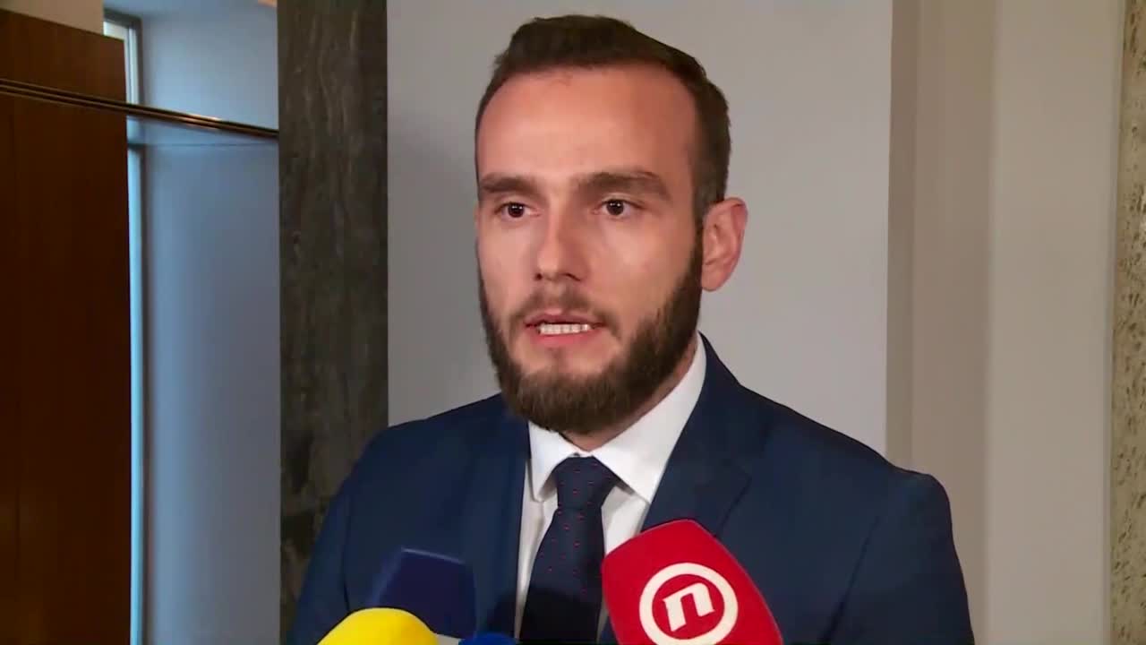 Vlada ima novu ponudu za sindikate u štrajku, Aladrović ne želi o detaljima