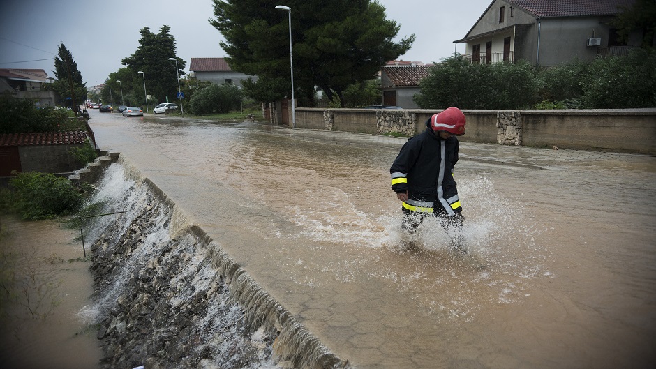 Vodice, poplava, vatrogasci_CROPIX_Nikolina Vukovic Stipaničev