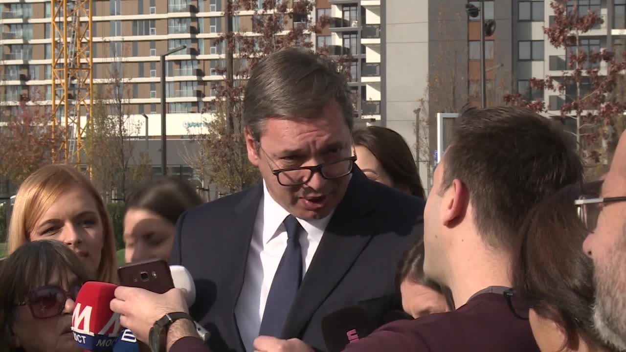 Vučić: Moje zdravlje nema veze s pitanjima N1, bolest je kronična
