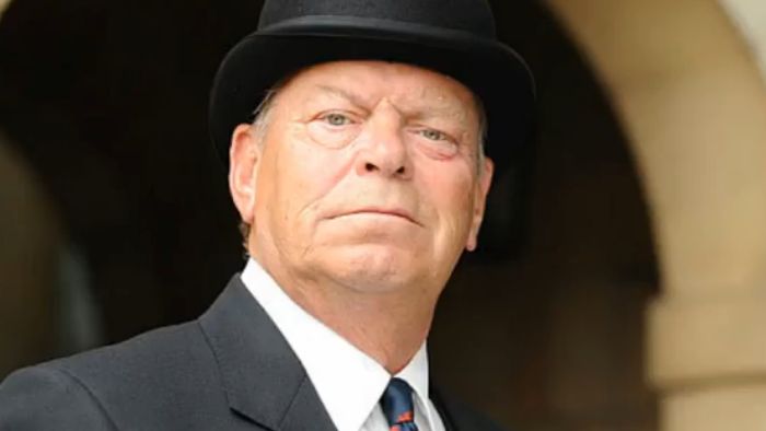 warren clarke