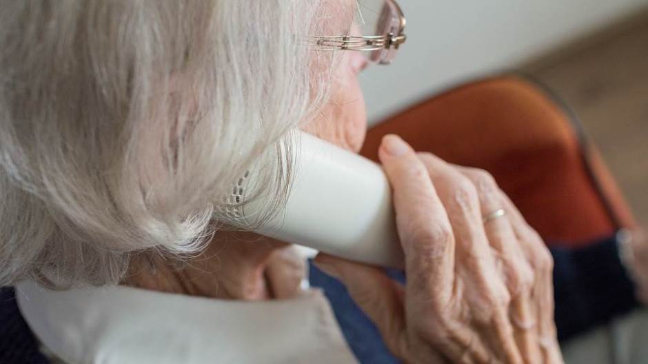 woman-3188744_960_720