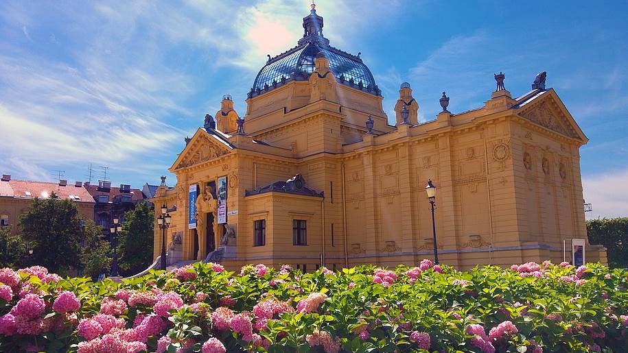 zagreb-2133033_960_720