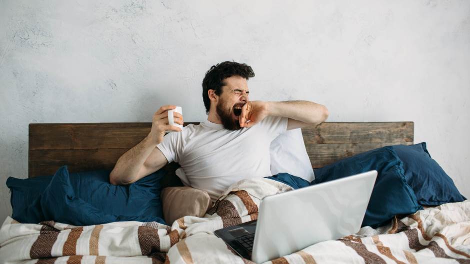 Zevanje, spavanje, krevet, umor, san