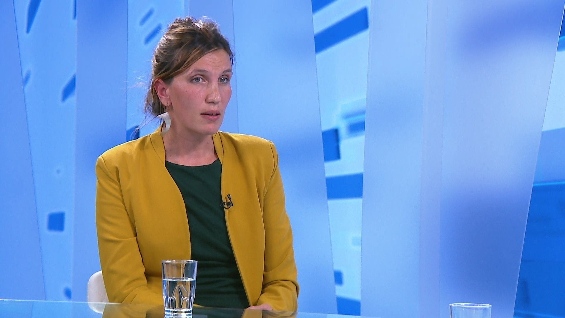 zg-ana tuskan-clf-281019.17_11_18_21.Still002