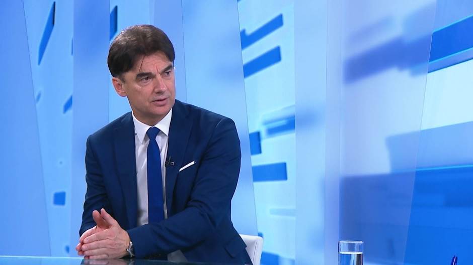 zg-branko grcic-clf-040320.17_02_26_00.Still001