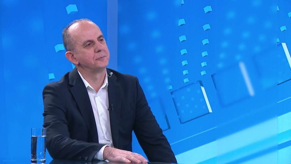 zg-drazen curic-clf-240220.10_57_52_11.Still001