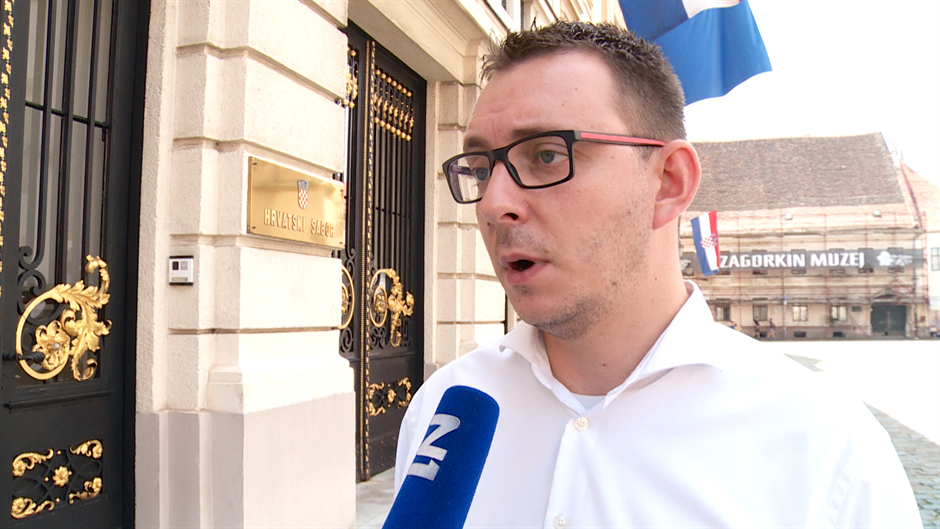 zg-glavasevic-adz-01_GoranN1TV  3475FILE(20170810-125816823).MXF.00_02_55_15.Still003