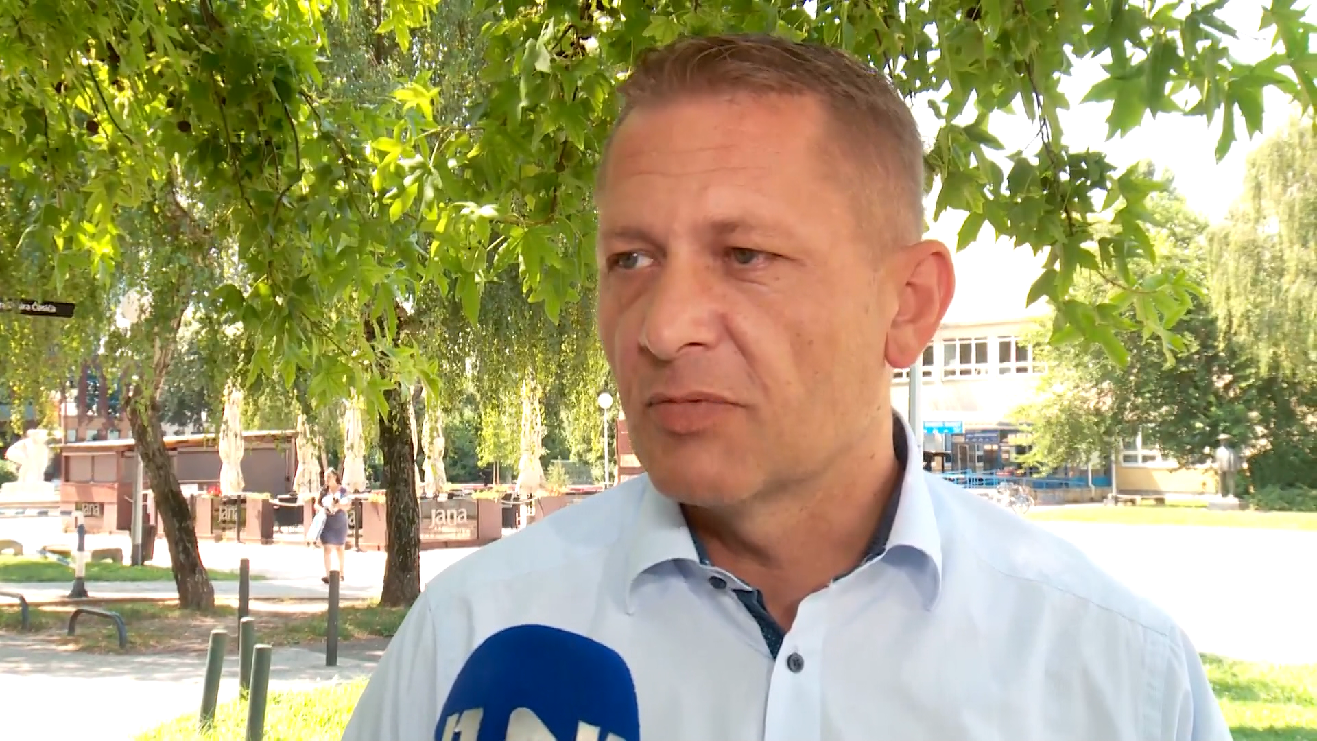 zg-live 1-1200-090819.12_10_25_23.Still001