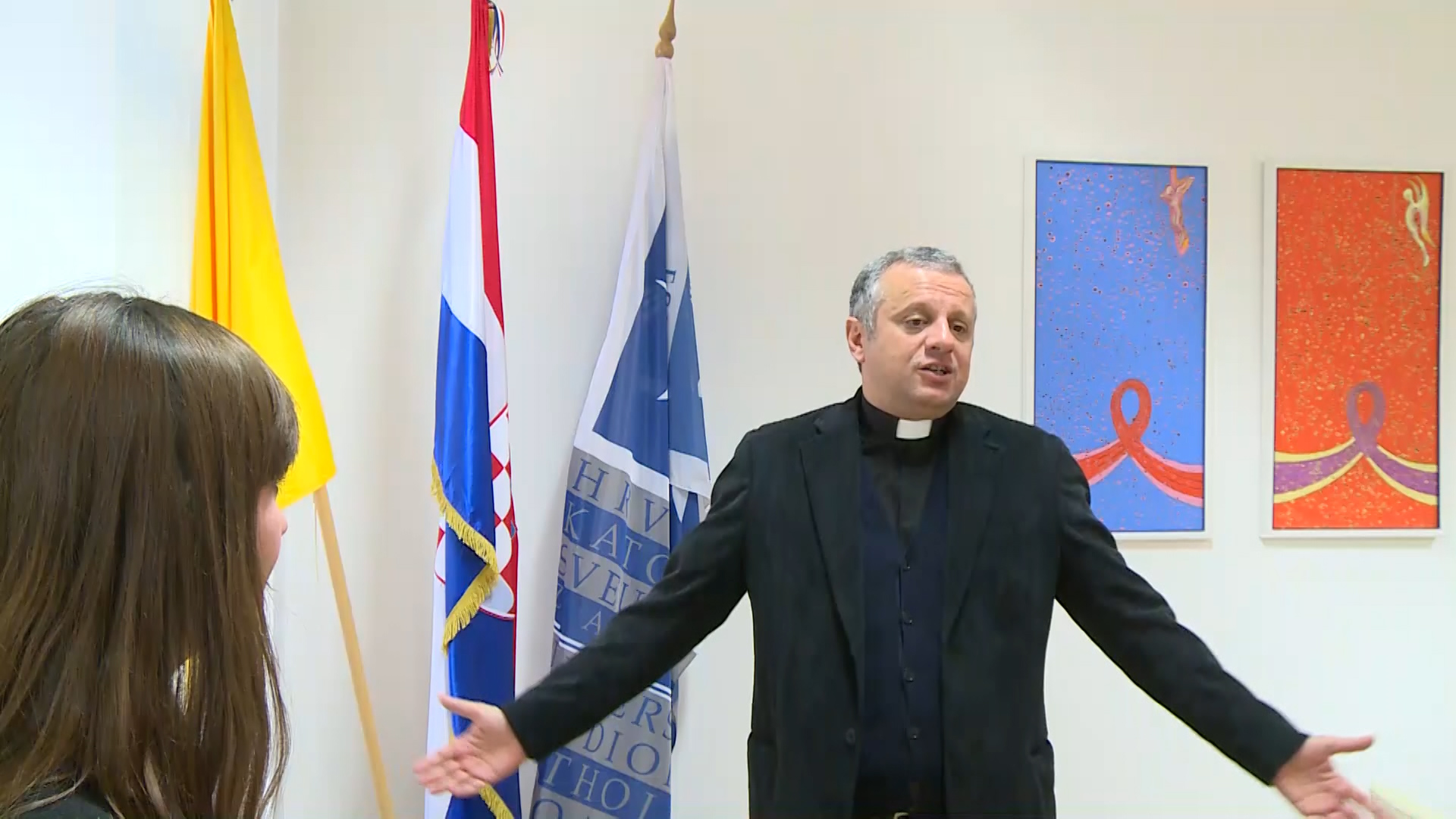 zg-live 5-1000-110117.Still002