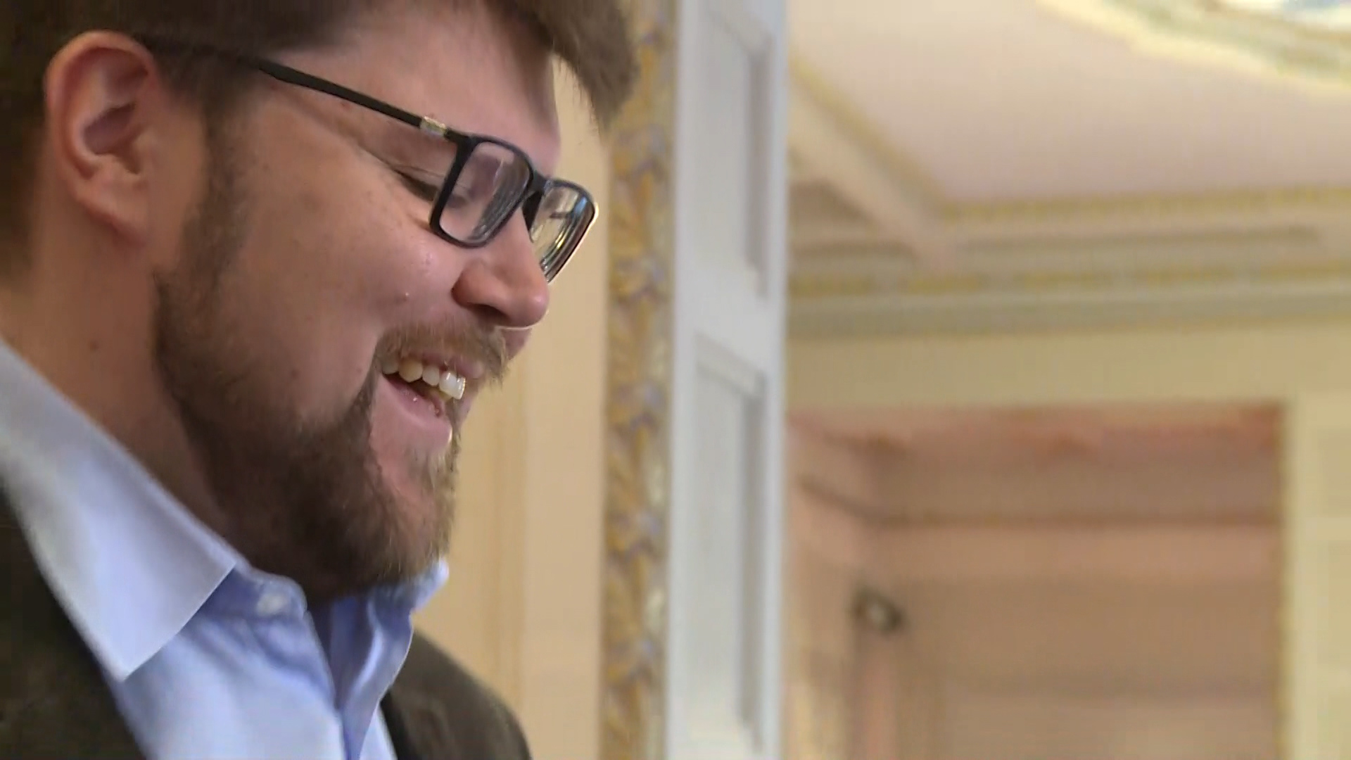 zg-live 5-1045-061216.Still003