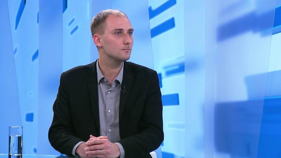 zg-matej misic-clf-020320-01.17_53_39_20.Still001