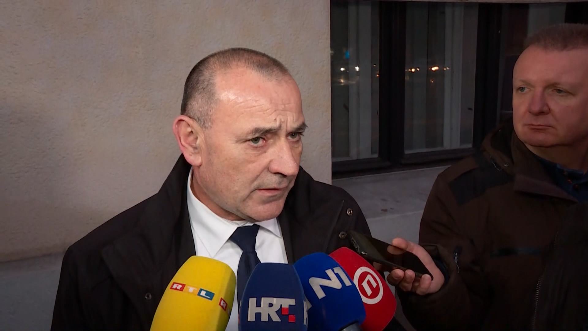 ZG-MEDVED SOT-17-ADZ-1(20200206-173424623).mxf.00_03_07_24.Still001