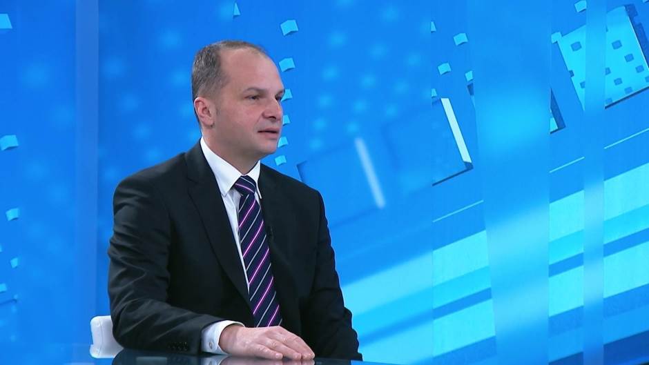 zg-sinisa hajdas doncic-clf-200220-01.11_24_20_16.Still002