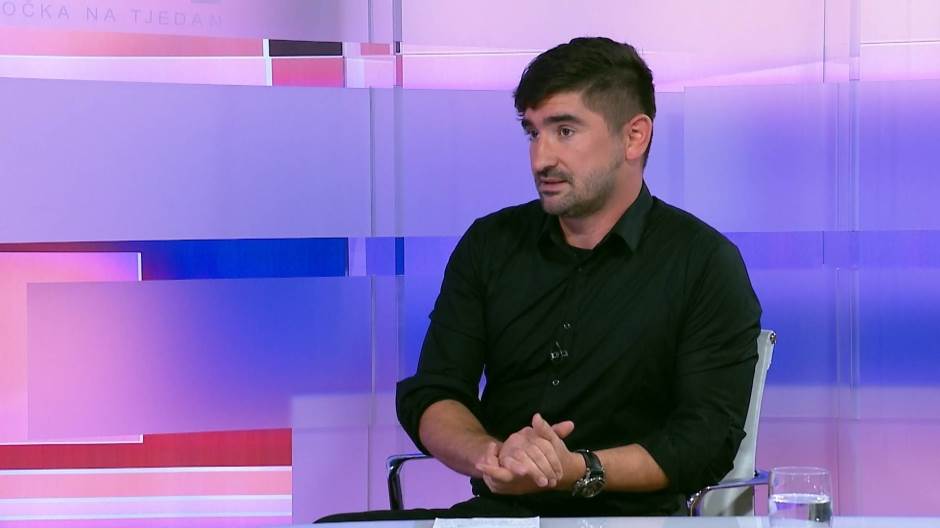 zg-tnt mackic -140919-pcr.11_41_13_05.Still003