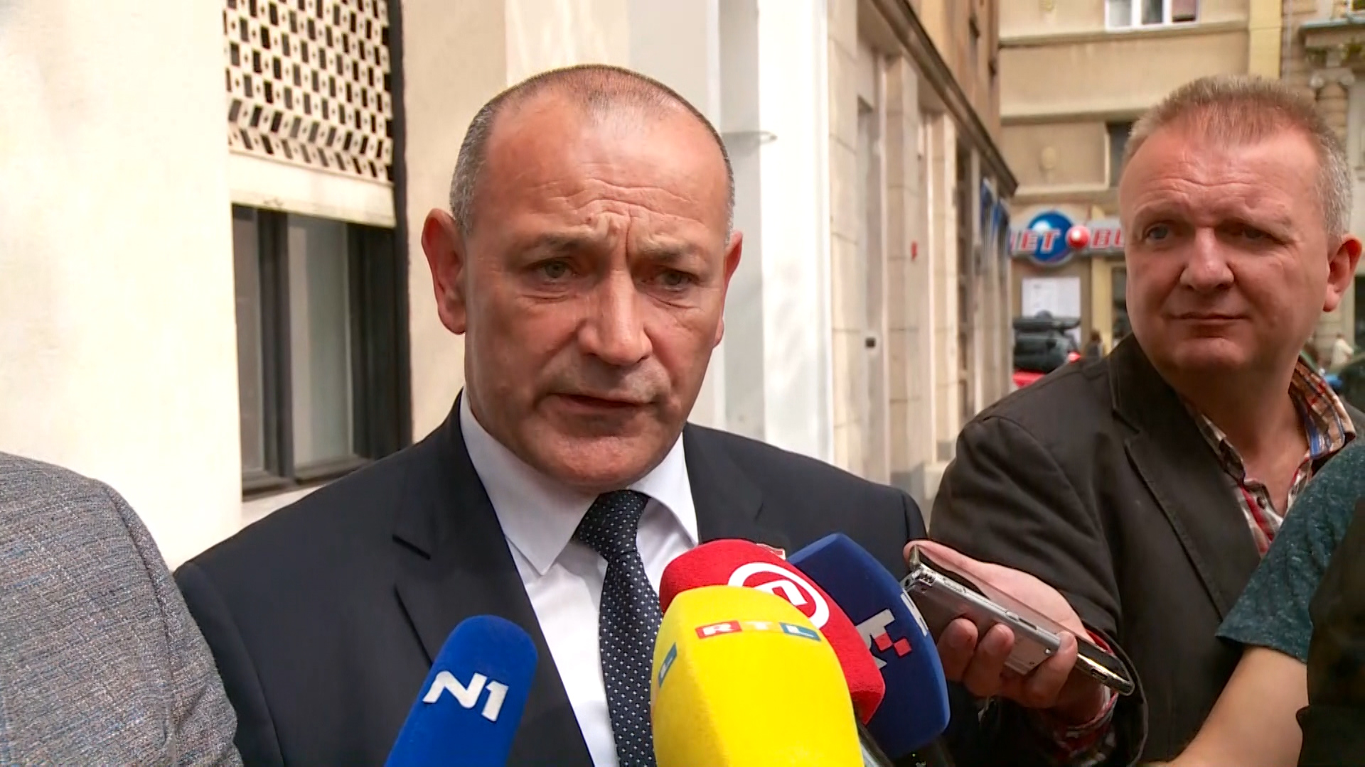 ZG-TOMO MEDVED -SOT-15-MBJ(20190924-144609489).mxf.00_00_05_17.Still001