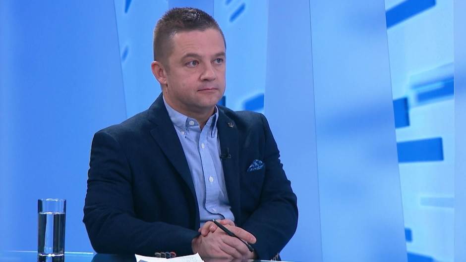 zg-tvrtko jakovina-clf-040220.16_51_04_14.Still003