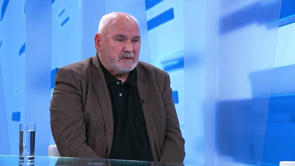 zg-velimir viskovic-clf-030220.17_04_56_19.Still001