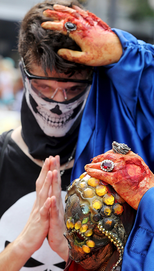 REUTERS/Paulo Whitaker