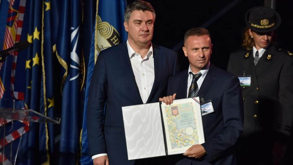 Zoran Milanović, Mijo Jelić