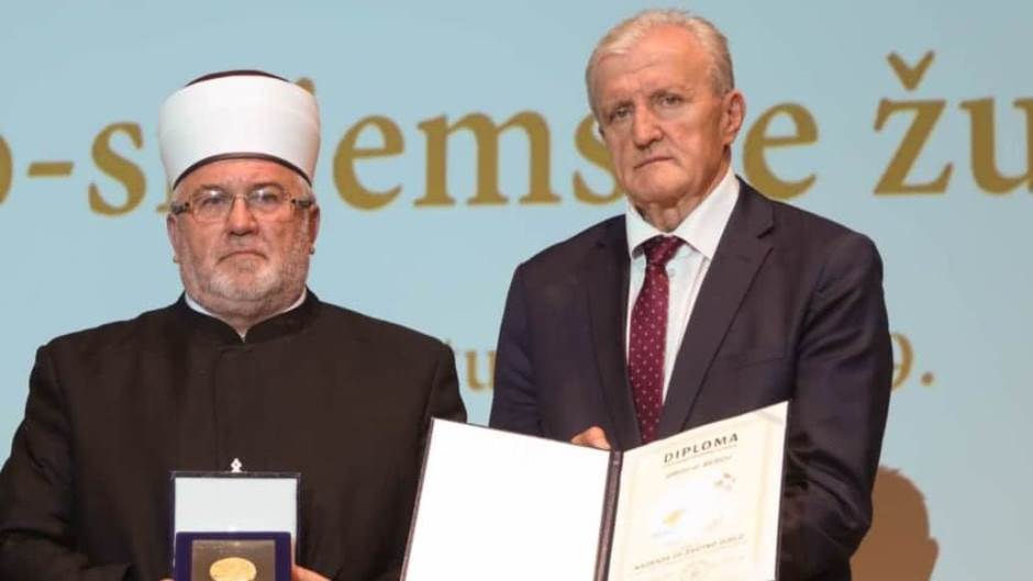 župan i idriz bešić