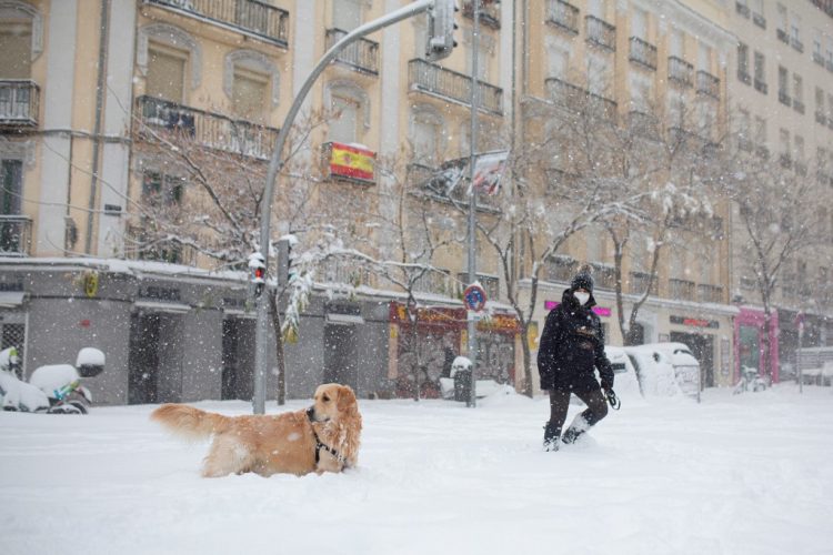Španjolska, Madrid, snijeg, snježna mećava, nevrijeme