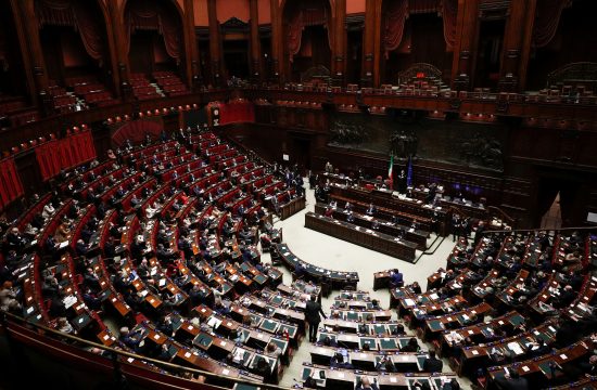 italija, talijanski parlament, giuseppe conte