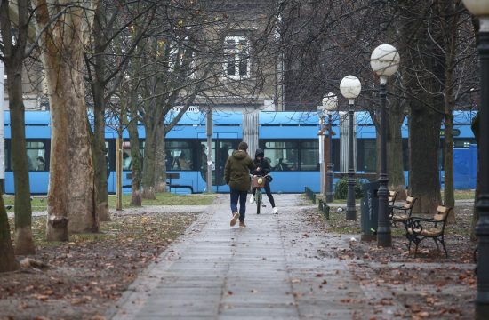 Zagreb, park, šetnja, građani,