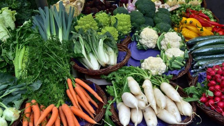 tržnica, mrkva, šargarepa, cvjetača, karfiol, poriluk, rotkva, brokula