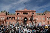 prosvjed, Argentina, VIP cijepljenje