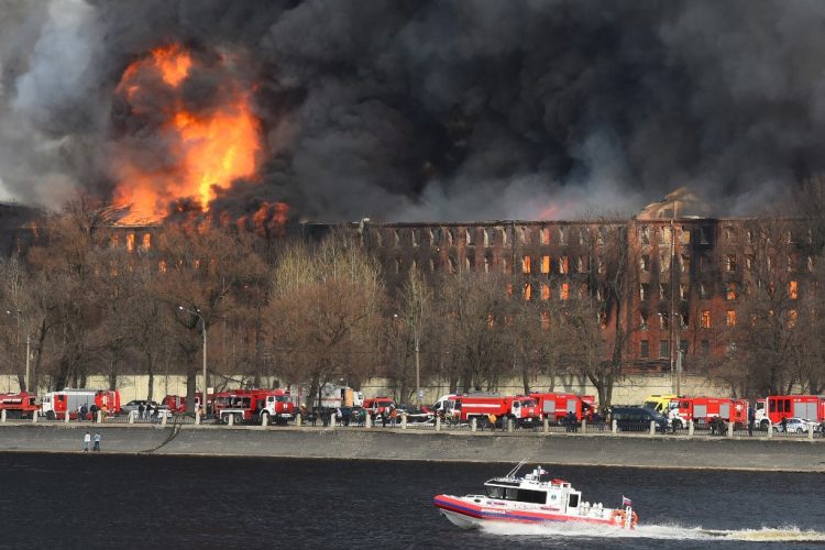 Sankt Peterburg, požar, Rusija