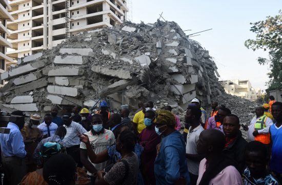 lagos, nigerija, rušenje nebodera