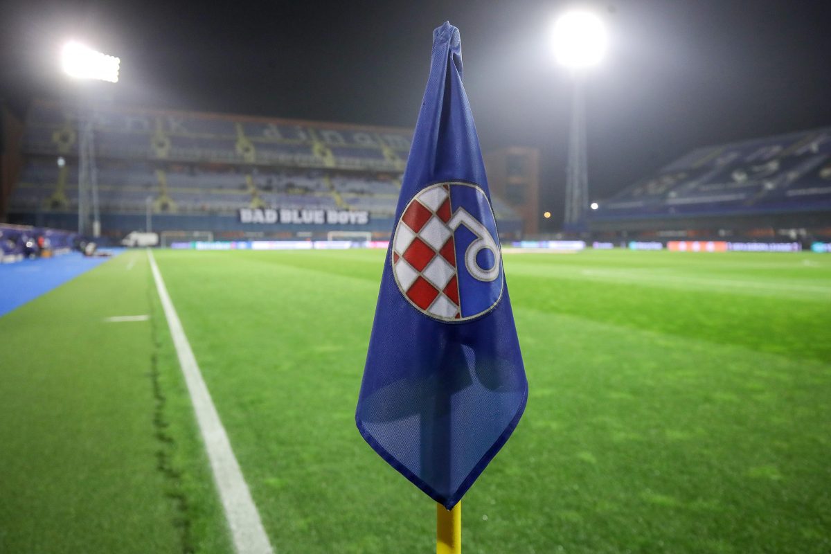 WithUkraine on X: Soccer club Dinamo Zagreb showed their support for  #Ukraine in today's away match against HNK Hajduk Split. #StandWithUkraine  #SupportUkraine  / X