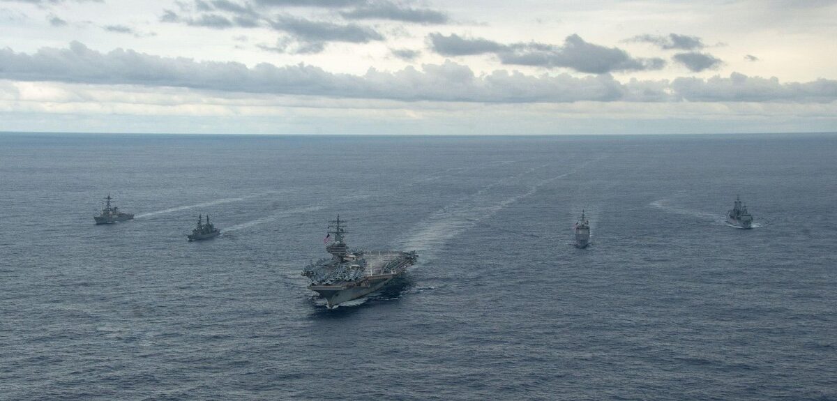 Kineska vojska: Američki razarač ilegalno ušao u Južno kinesko more