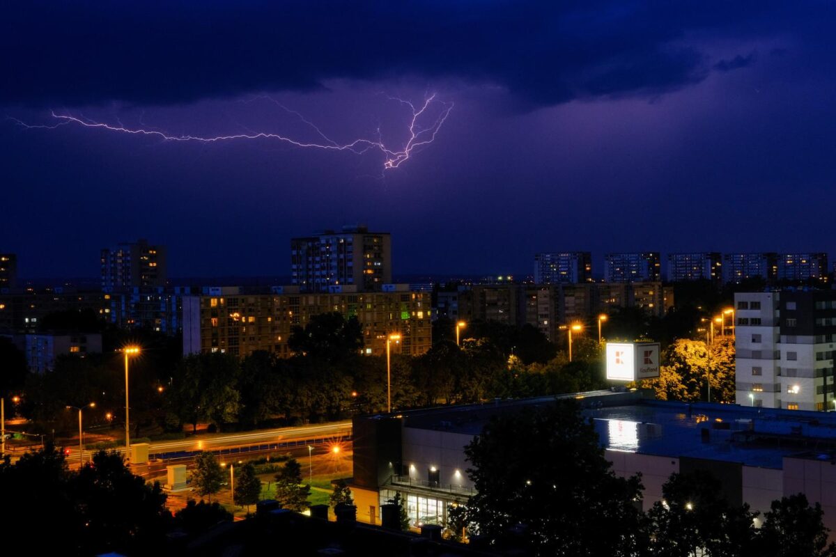 Nova Hladna Fronta Na Putu Prema Hrvatskoj: Evo Kad Stiže I što Donosi - N1