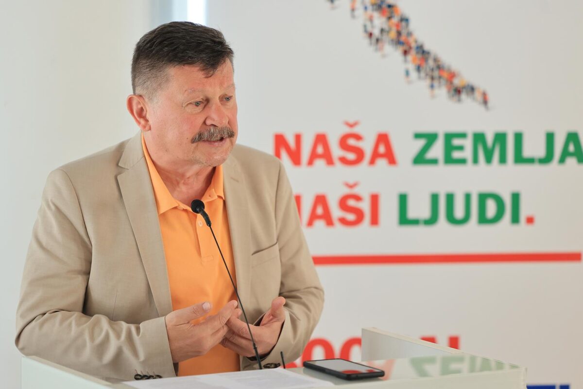 Ribić: O uspjesima Vlade treba pitati umirovljenike koji preživljavaju ...