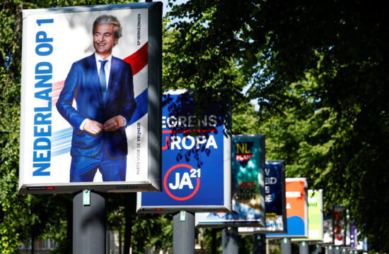 Plakati kandidata za europski parlament u Hagu uoči izbora za EU parlament