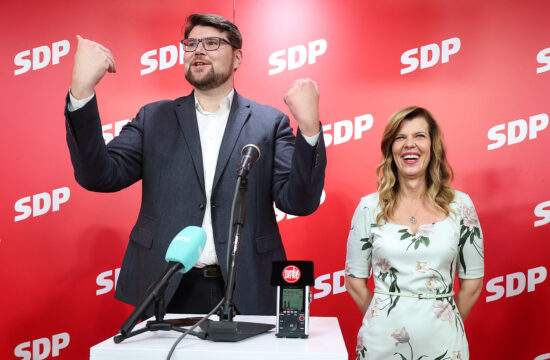 Čelni ljudi SDP-a Peđa Grbin i Biljana Borzan