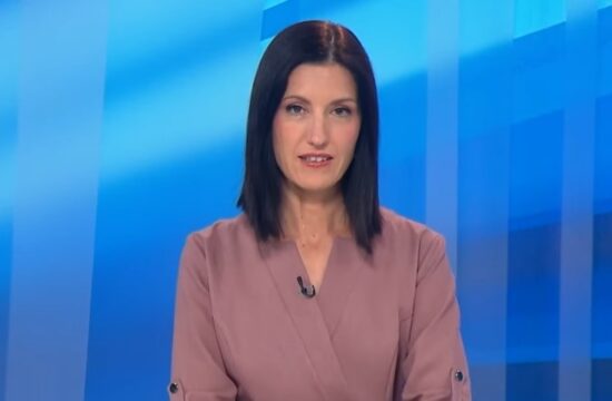 Nina Kljenak vodi Dnevnik