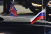 Putin Kimu poklonio luksuznu rusku limuzinu, drugu po redu