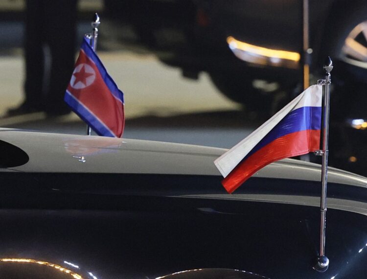 Putin Kimu poklonio luksuznu rusku limuzinu, drugu po redu
