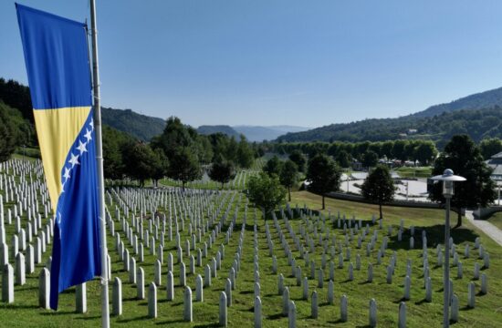 memorijalno groblje u potočarima