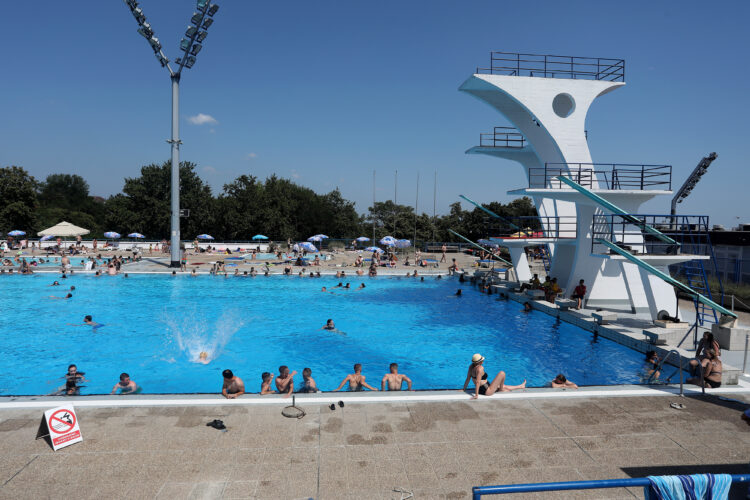 I ovaj vikend besplatan ulaz na zagrebačke bazene.