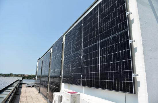 solarna elektrana na pmf-u u zagrebu