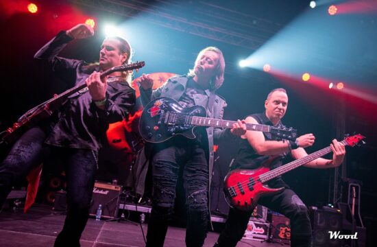 Hard rock legende Divlje Jagode vraćaju se s novim albumom.