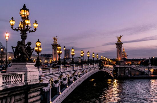Pariški hoteli snižavaju cijene nakon negativnih komentara o njihovom podizanju.
